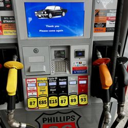 Phillips 66 - The Gas options are crazy!