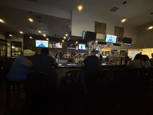 Dowling's Irish Pub & Restaurant by null