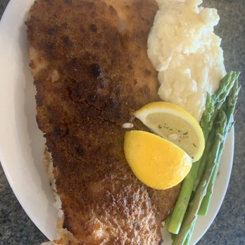 The Causeway Restaurant - Lunch time Haddock Dinner - Seafood Near Me - Gloucester, Massachusetts The Causeway Restaurant - Lunch time Haddock Dinner - Seafood Near Me - Gloucester, Massachusetts