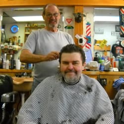 White's Barber Shoppe - Mike White cutting my hair perfectly again for the 40th or 50th time since I've lived in OKC, August 2016