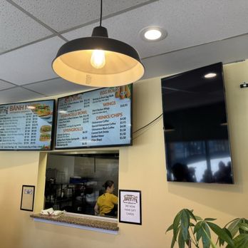 Banh Mi Land - Vietnamese Near Me - Lynnwood, Washington