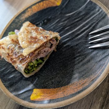 Bee Dumpling - J1 beef roll - Chinese Near Me - Austin, Texas