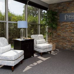Phipps Soft Tissue and Spine - Waiting room at Phipps Soft Tissue & Spine