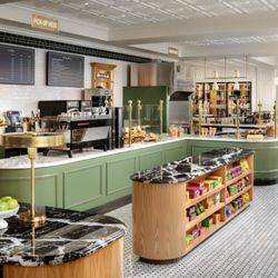 Davenport Hotel, Autograph Collection - Start your day at The Emporium Coffee House, where artisan coffee and freshly baked pastries create the perfect pairing.