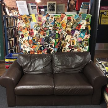Open Books - Reading area - Bookstores Near Me - Chicago, Illinois
