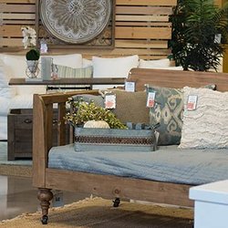 Star Furniture