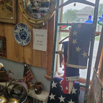 Freeport Emporium - Federal mirror and vintage flags - Antiques Near Me - Freeport, Maine