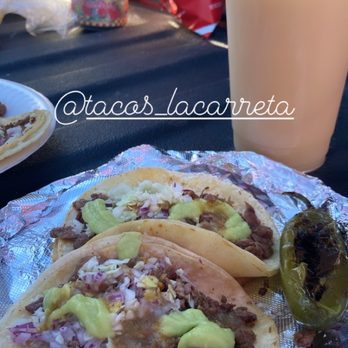 Tacos La Carreta - 2 tacos de asada y una agua cebada - Tacos Near Me - Long Beach, California Tacos La Carreta - 2 tacos de asada y una agua cebada - Tacos Near Me - Long Beach, California
