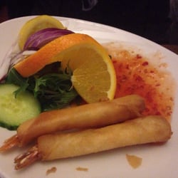 Baci - Prawns in batter with sweet chilli dip
