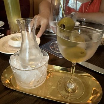 Harry's - Seafood Near Me - West Palm Beach, Florida