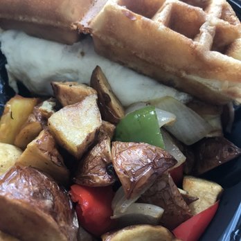 Stax Cafe - Monte Cristo Sandwich - Breakfast & Brunch Near Me - Chicago, Illinois
