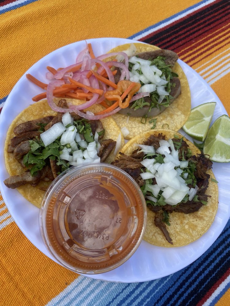 Tacos Don Ely Grill Logo