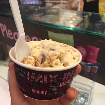 Marble Slab Creamery - Yum. - Ice Cream & Frozen Yogurt Near Me - Webster, Texas