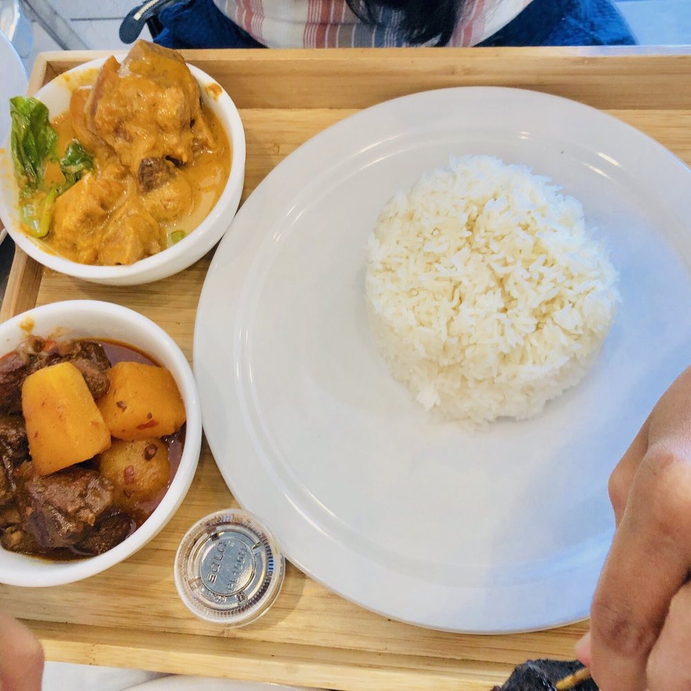 Cuisine de Manille - Kare Kare and Beef Caldereta - Filipino Near Me - Montreal, Quebec Cuisine de Manille - Kare Kare and Beef Caldereta - Filipino Near Me - Montreal, Quebec