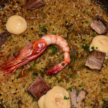 Tendiez - riz Tendiez, au porc ibérique, crevettes de Palamos et aïoli de coing - Spanish Near Me - Barcelona, B