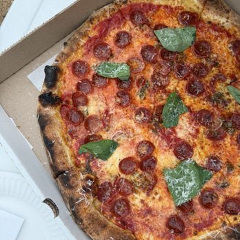 Sammataro - Pizza Near Me - Austin, Texas