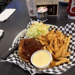 Pizza Time Saloon - Nashville hot chicken sandwich