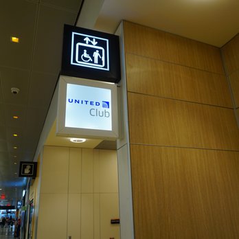 United Club Terminal B - United Club Sign - Airport Lounges Near Me - Boston, Massachusetts