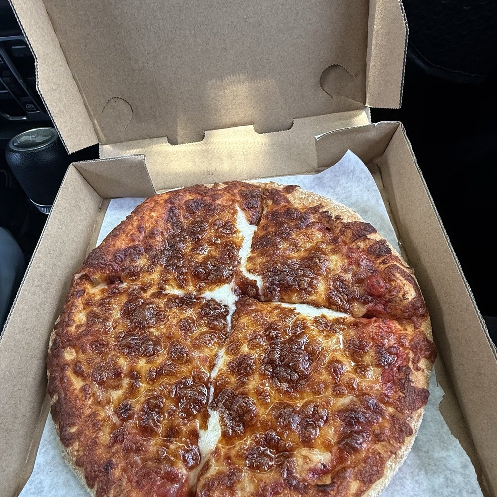 Fontana Pizza - Cheese pizza lunch special - Pizza Near Me - Fontana, California Fontana Pizza - Cheese pizza lunch special - Pizza Near Me - Fontana, California