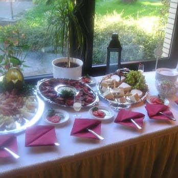 Restaurant Waldhotel Wellin - German Near Me - Herscheid, NW
