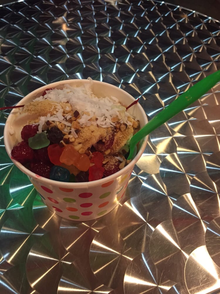 KELLYS YOGURT CLOSED 16 Photos & 14 Reviews 72795 Hwy 111, Palm