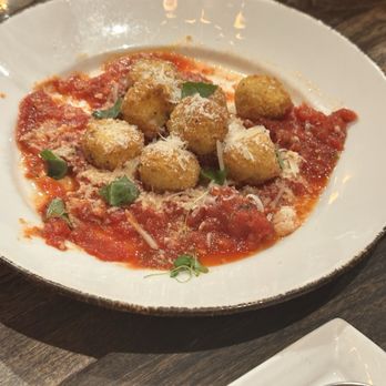 Victoria Gastro Pub - Gastropubs Near Me - Columbia, Maryland Victoria Gastro Pub - Gastropubs Near Me - Columbia, Maryland