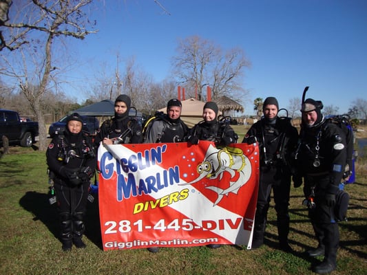 Gigglin' Marlin Dive & Swim