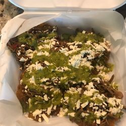 La Valenciana - Tostones de carne mechada s