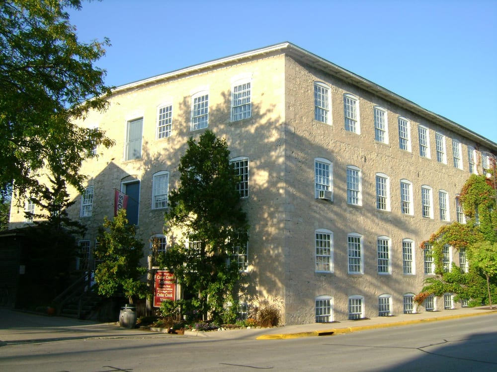 DICK ARNOLD 10 Photos W61 N517 Washington Ave, Cedarburg, Wisconsin