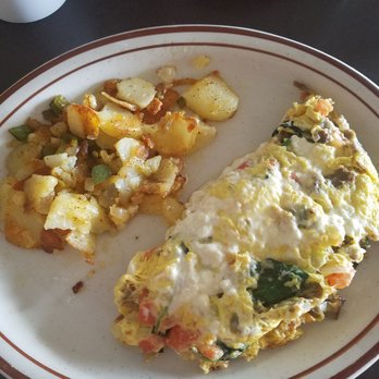 Patty's Cafe La Mesa - Mediterranean Omelette with country potatoes. Delicious! - American Near Me - La Mesa, California