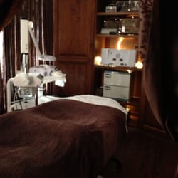 Waves Beyond Skin Care