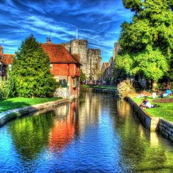 Canterbury Taxis