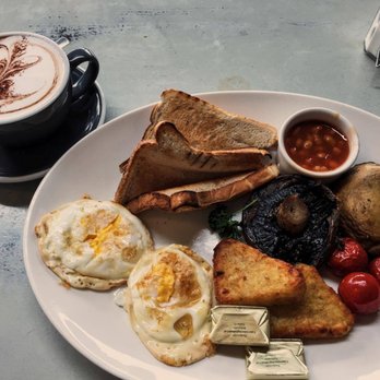Third Space - Full Irish vegetarian style and a mocha latte. Very tasty and so much food! - Irish Near Me - Dublin, D