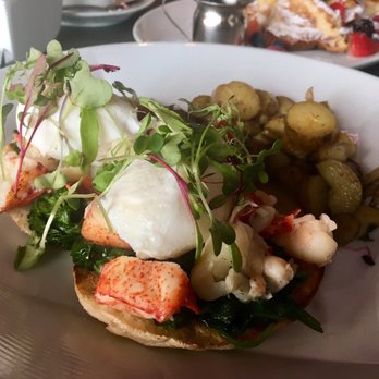 Robert - Lobster Benedict - New American Near Me - New York, New York