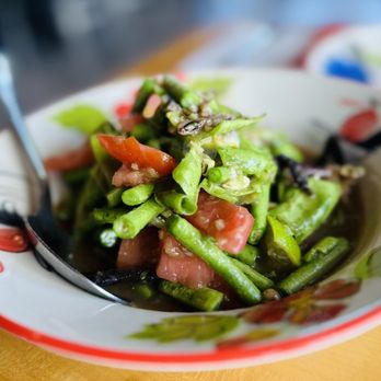 Larb Thai-Isan - TUM TUA Long bean salad with salted crab and fermented fish sauce. - Laotian Near Me - Fort Lauderdale, Florida Larb Thai-Isan - TUM TUA Long bean salad with salted crab and fermented fish sauce. - Laotian Near Me - Fort Lauderdale, Florida