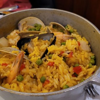 Lareira Restaurant - Junior paella - Portuguese Near Me - Mineola, New York Lareira Restaurant - Junior paella - Portuguese Near Me - Mineola, New York