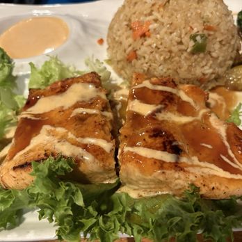 Jays Kitchen - Salmon with rice and vegetables - Sushi Bars Near Me - Goldsboro, North Carolina