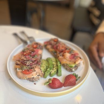 Criterion coffee - Salmon toast added avocado on the side - Coffee & Tea Near Me - Pasadena, California