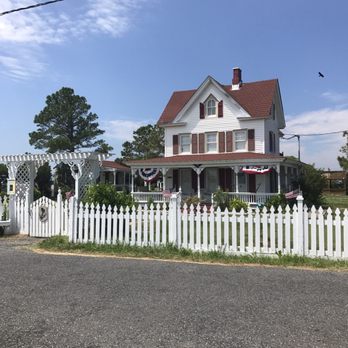 Bay View Inn - Bay View Inn! - Bed & Breakfast Near Me - Tangier, Virginia