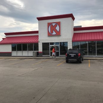 Circle K - a car parked in front of a restaurant - Gas Stations Near Me - West Chester, Ohio