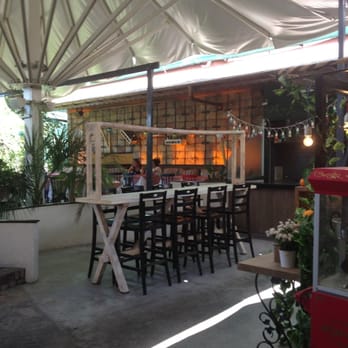 Arasta Restaurant - Turkish Near Me - İzmir, 35