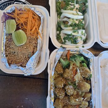 My Thai Maui - Shrimp pad Thai, tofu baos, and garlic noodles w/ tofu - so good - Thai Near Me - Kahului, Hawaii My Thai Maui - Shrimp pad Thai, tofu baos, and garlic noodles w/ tofu - so good - Thai Near Me - Kahului, Hawaii
