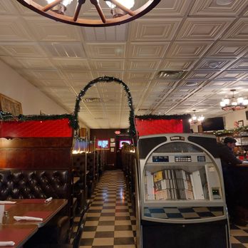 Lido Restaurant - Inside - Pizza Near Me - Hackensack, New Jersey