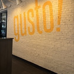 gusto! - Peachtree Rd