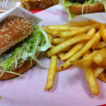 Tam's Burgers - Cheeseburger and fries - Burgers Near Me - Paramount, California Tam's Burgers - Cheeseburger and fries - Burgers Near Me - Paramount, California