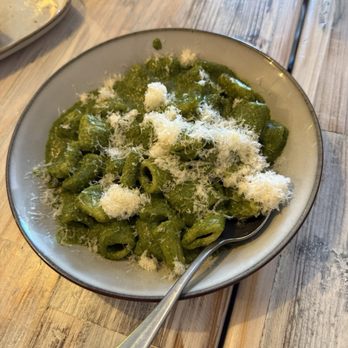 Capri Lasagneria - Rigatoni with pesto - Italian Near Me - Burlingame, California Capri Lasagneria - Rigatoni with pesto - Italian Near Me - Burlingame, California