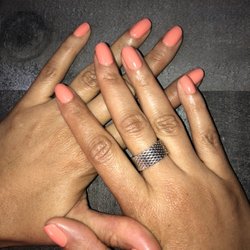 Laura's Nail Lounge - CND Shellac Manicure