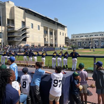 Evans Diamond - Cal Berkeley Baseball Team - Stadiums & Arenas Near Me - Berkeley, California