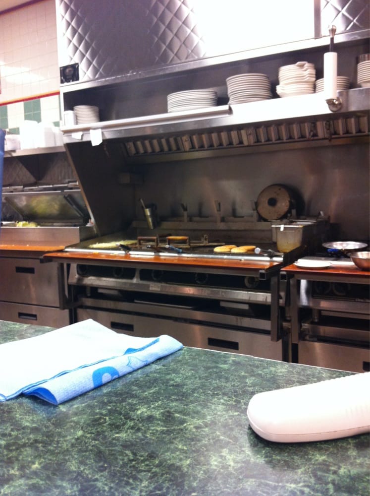 Food from Huddle House