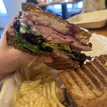 The Wandering Cafe - The Globe Trotter! - Sandwiches Near Me - Wasilla, Alaska
